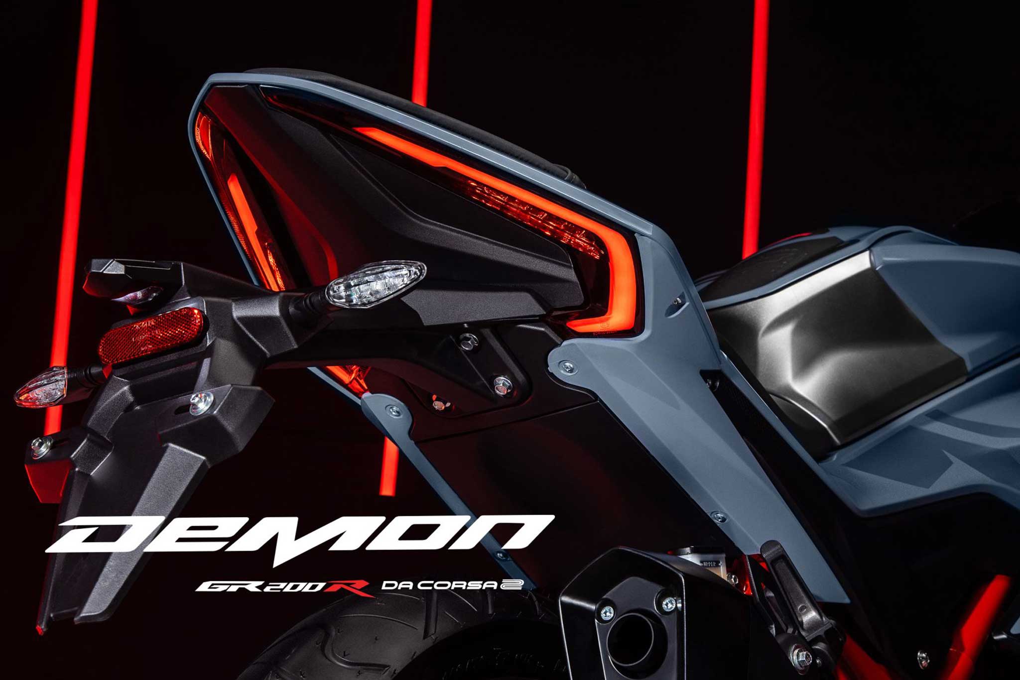 รถมอเตอร์ไซค์ GPX Demon GR200R โดย 52 โมเดิร์นไบค์ ตัวแทนจำหน่ายอย่างเป็นทางการ